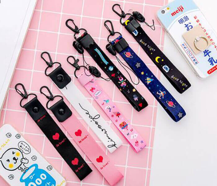 Made in China Custom Cellphone Keys ID MP3 Holder Laynard